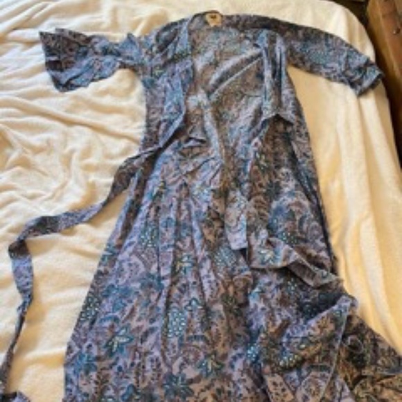 Women's Indian dress style (kyra midi style) HAND MADE - Picture 4 of 4